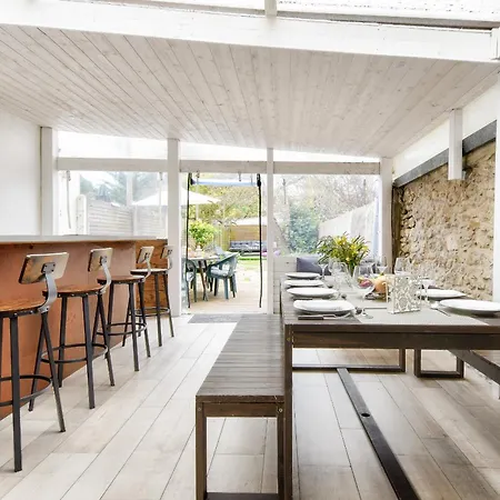 Maison Avec Jardin Pour 8 A 550m De La 펜션 *